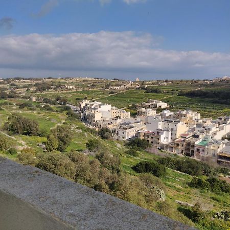 Panoramic Penthouse In Marsascala Which Enjoys Sea And Country Views Daire Marsaskala Dış mekan fotoğraf