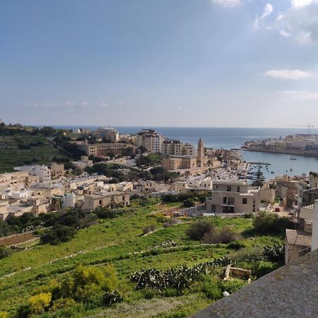 Panoramic Penthouse In Marsascala Which Enjoys Sea And Country Views Daire Marsaskala Dış mekan fotoğraf