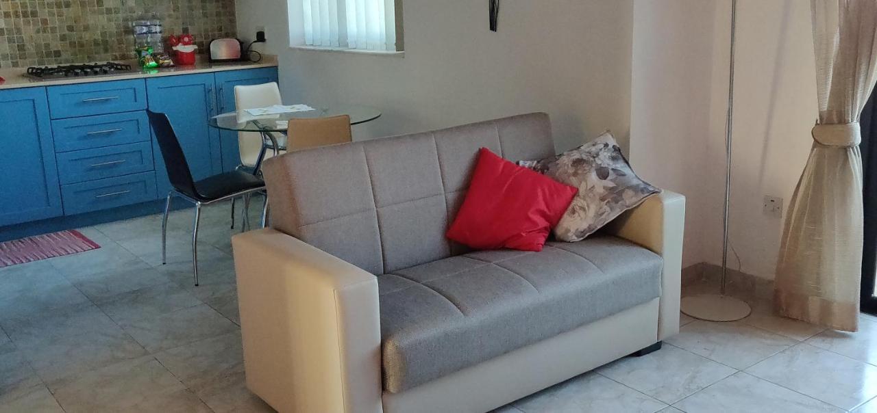 Panoramic Penthouse In Marsascala Which Enjoys Sea And Country Views Daire Marsaskala Dış mekan fotoğraf