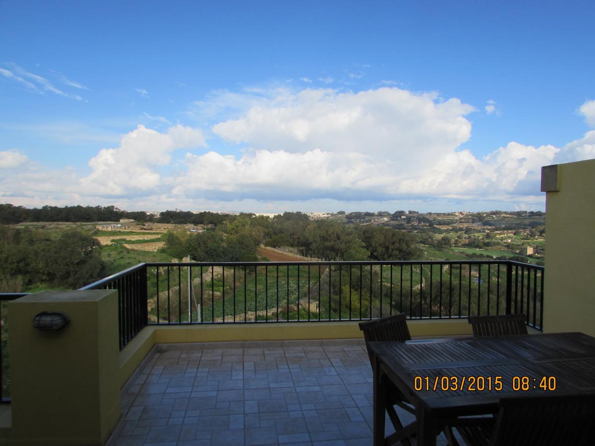 Panoramic Penthouse In Marsascala Which Enjoys Sea And Country Views Daire Marsaskala Dış mekan fotoğraf