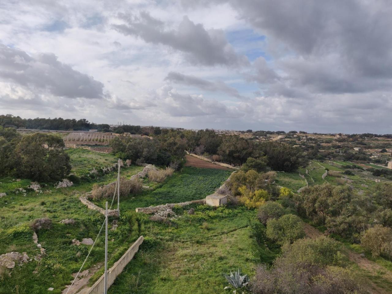Panoramic Penthouse In Marsascala Which Enjoys Sea And Country Views Daire Marsaskala Dış mekan fotoğraf