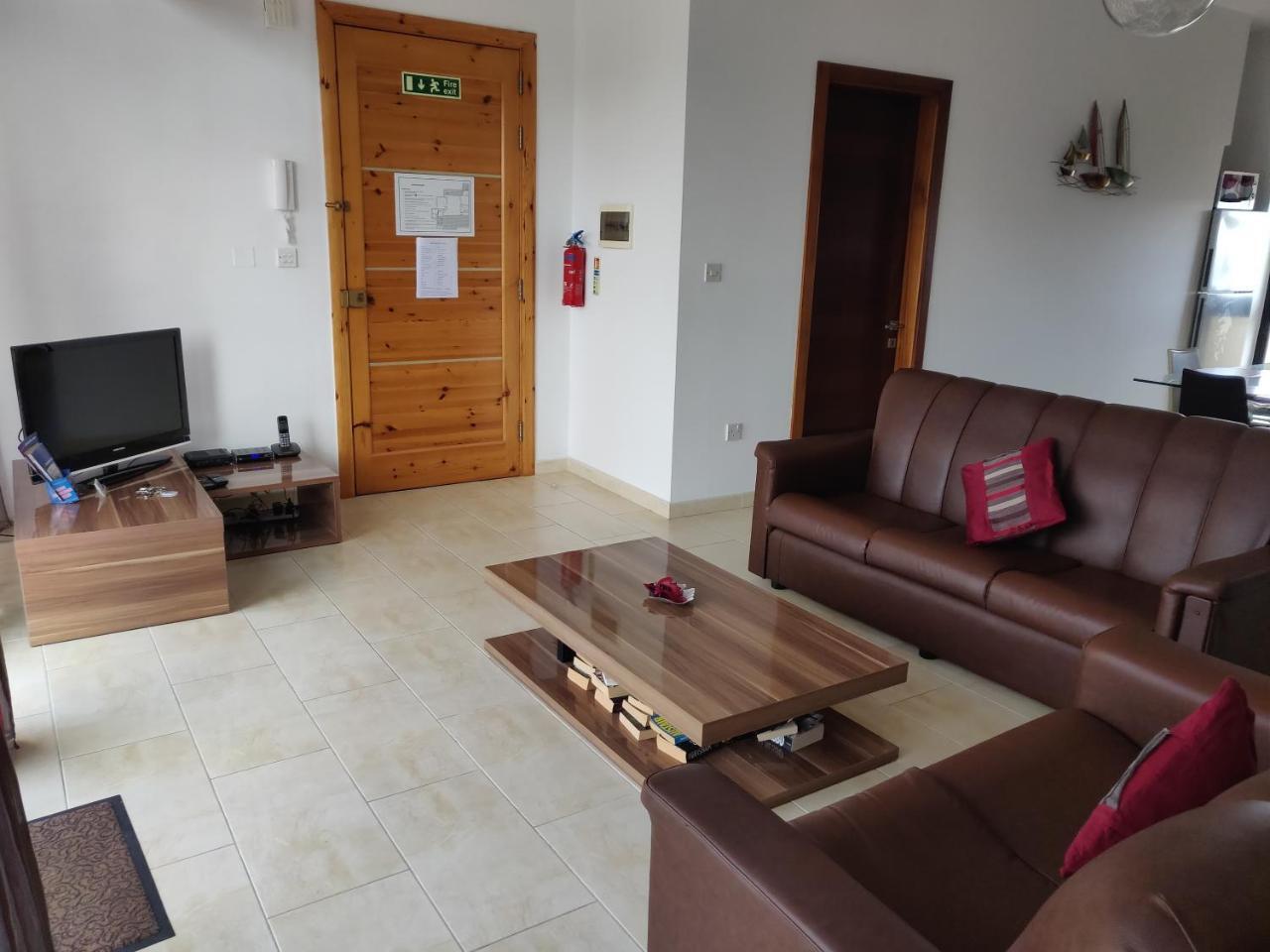 Panoramic Penthouse In Marsascala Which Enjoys Sea And Country Views Daire Marsaskala Dış mekan fotoğraf